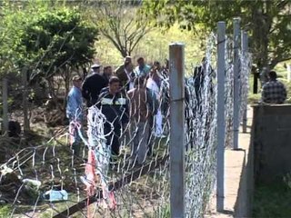 AKSIDENT I RENDE BIE MAKINA NE LUM SHUHET FAMILJA ME 4 ANTARE LAJM