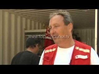 Karvanët e refugjatëve në Preshevë - Top Channel Albania - News - Lajme