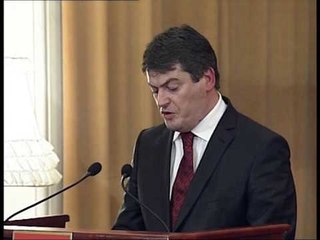 TOPI PADIT KUVENDIN PRESIDENTI I DREJTOHET GJYKATES KUSHTETUESE LAJM