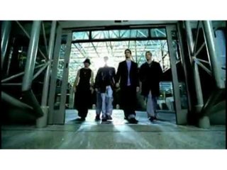 BULEVARDI I YJEVE TE REJAT ME TE FUNDIT NGA SHOWBIZ NE HOLLYWOOD LAJM