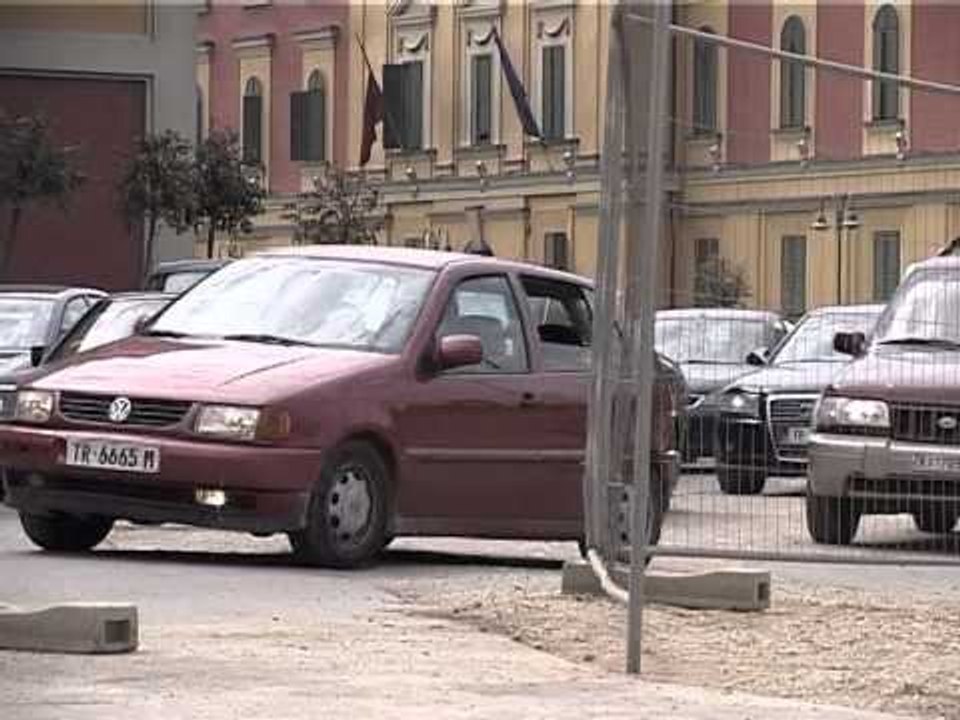 KESHILLTARET SOCIALISTE PADISIN LULZIM BASHEN PER SHKELJE NE MILIONA EURO LAJM