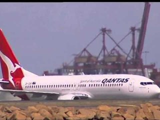 GREVA E “QANTAS” RINISIN FLUTURIMET E SHOQERISE AJRORE AUSTRALIANE LAJM