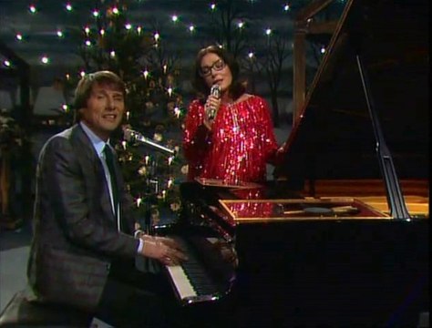 Nana Mouskouri & Udo Jürgens - Leise rieselt der Schnee 1984