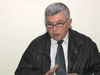 REAGOJNE ISH PRONARET NDRYSHIMET TE PANEVOJSHME QEVERIA NE KONFLIKT INTERESI LAJM