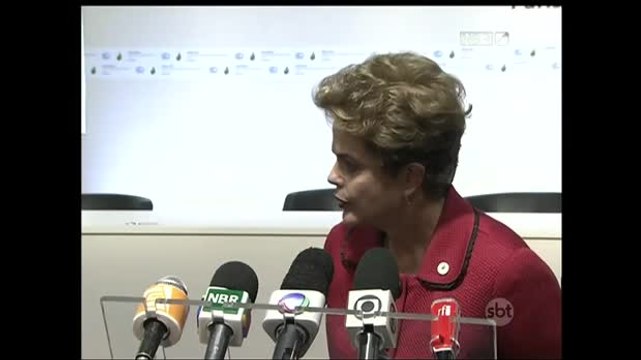 Dilma fala pela primeira vez sobre a prisão de Delcídio