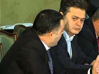 I NJEJTI REFREN MINISTRI SIGURON SE NUK DO TE KETE PERMBYTJE LAJM