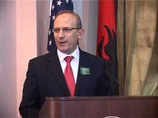 MASH VENDOS ANGLISHTJA DO TE JETE PROVIM I DETYRUAR NGA 2013 LAJM