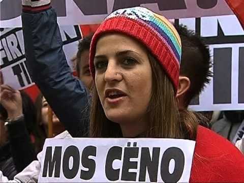 LIGJI I MBETJEVE KUVENDI CIVIL PROTESTON NE DITEN E HYRJES NE FUQI LAJM