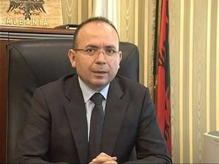 KRIZE ENERGJETIKE KESH VIJON BLERJET ME OVERDRAFT RRITET BORXHI NE CEZ LAJM