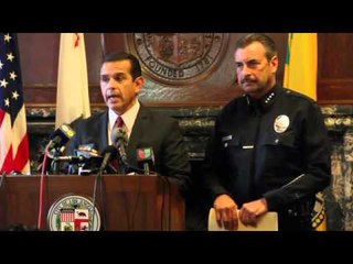 LOS ANGELES PROTESTUESIT VIJOJNE QENDRIMIN PERPARA BASHKISE LAJM