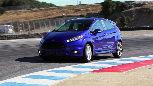 2014 Ford Fiesta ST Hot Lap! - 2014 Best Drivers Car Contender