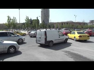 NDRYSHON DOGANA E MAKINAVE TE VJETRA