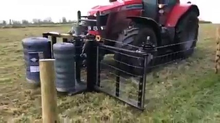 Invention énorme : poser une cloture sans sortir de son tracteur