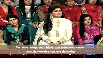 Rahat Fateh Ali Khan Singing Aye Chand Hus Day With Sara Raza