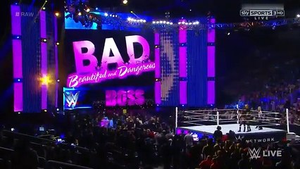 Brie Bella Vs Sasha Banks