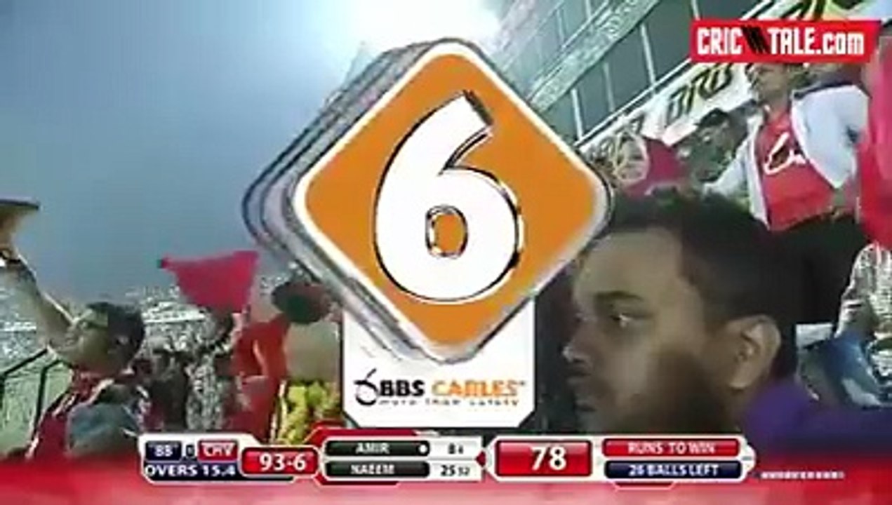 Muhammed Amir hits 2 SIXES