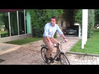 VELIAJ BLLOKON TIRANEN PER TE PEDALUAR ME BICIKILETE