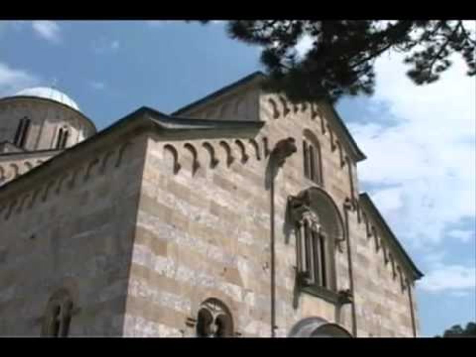 TADIC NE KOSOVE DO TE JETE NE PEJE DHE DEÇAN PER KRISHTELINDJET SERBE LAJM