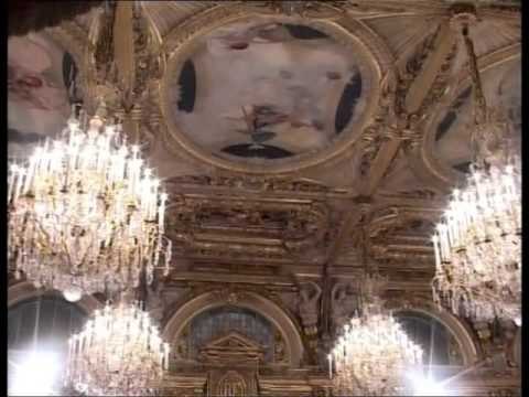 BERISHA NE PARIS MERR PJESE NE DARKEN E SHTRUAR NGA NICOLA SARCOZY LAJM