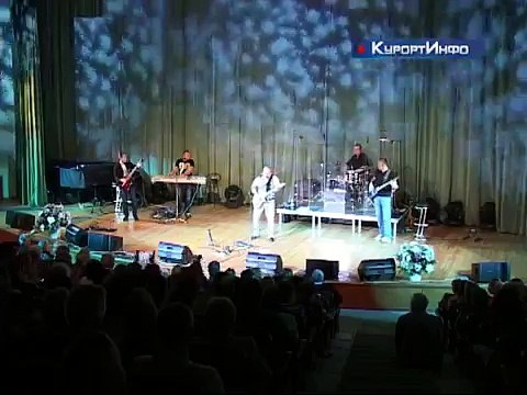 Концерт ко дню матери в кинотеатре Курортный