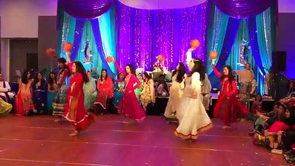 Misbah's Mehndi Dance super video