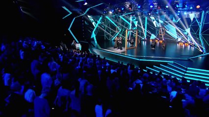 Я под столом)))) "Светлаков и его стильная рубашка"