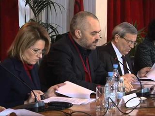 KRYESIA E PS VENDIMI PER METEN DESHMI E RENIES SE SHTETIT LIGJOR LAJM