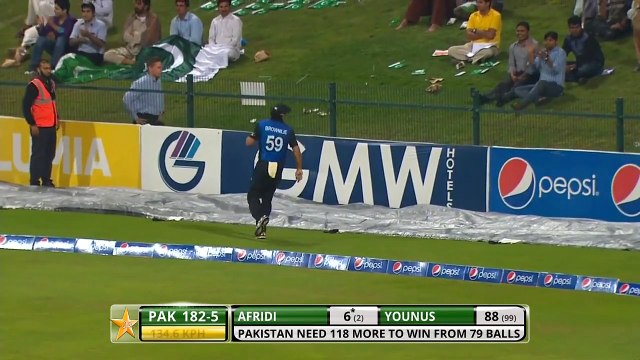 Shahid Afridi 49 runs on 25 ball sin 3rd ODI