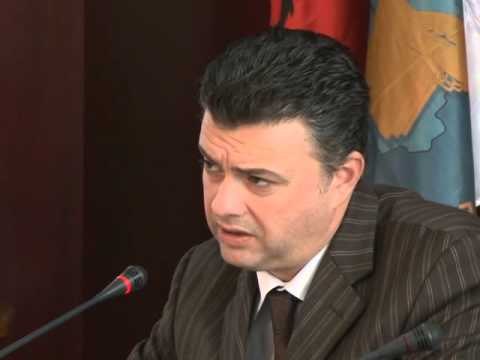 KQZ NDAN FONDET PD DHE PS MARRIN PJESEN ME TE MADHE TE PARAVE PER 2012 LAJM