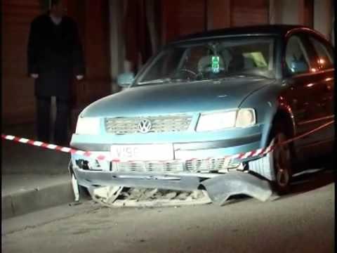 SERISH TRITOL NE VLORE HIDHET NE ERE MAKINA E NJE ISH POLICI NE VLORE LAJM