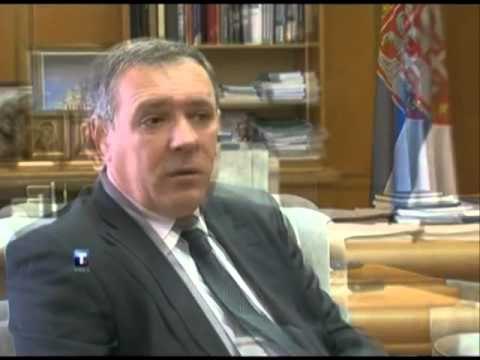 QEVERIA SERBE VIJON SULMET NDAJ REFERENDUMIT NE VERI TE KOSOVES LAJM