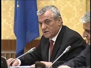 KESHILLI I MANDATEVE TRE DEPUTETET SOCIALISTE JANE DAKORD T’U HIQET IMUNITETI LAJM