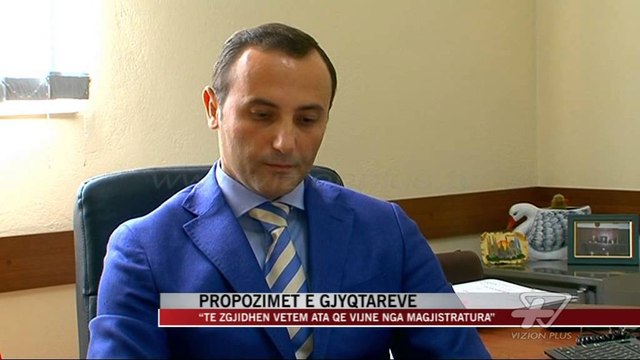 Gert Hoxha për reformën në drejtësi - News, Lajme - Vizion Plus