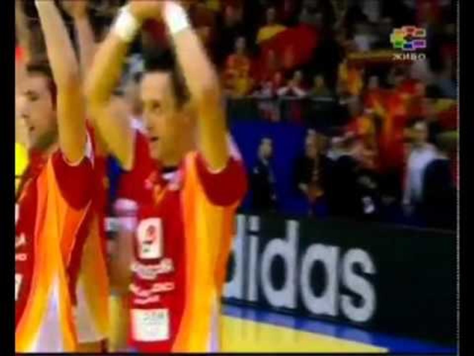 RACIZMI NE MAQEDONI SHQIPTARET E MAQEDONISE BOJKOT EKIPEVE KOMBETARE LAJM