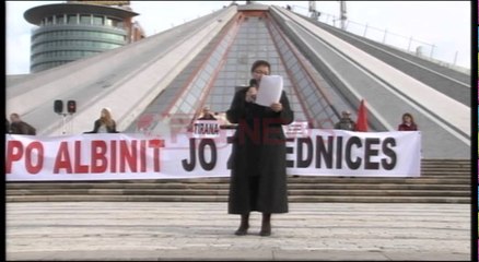 Tirana i thotë PO Albin Kurtit dhe JO Zajednicës: Lironi deputetin