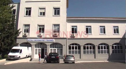Plagosja e 14 vjeçarit, i mituri u përpoq të shpëtonte nënën nga plumbat e të atit
