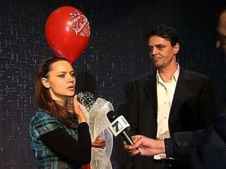 “LETRA DASHURIE” TEATRI I KOMEDISE VE NE SKENE KOMEDINE PREMIERE LAJM