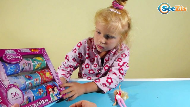 ✔ Кукла Барби и девочка Маша открывает новый набор наклеек - Disney Toys - Barbie Doll ✔