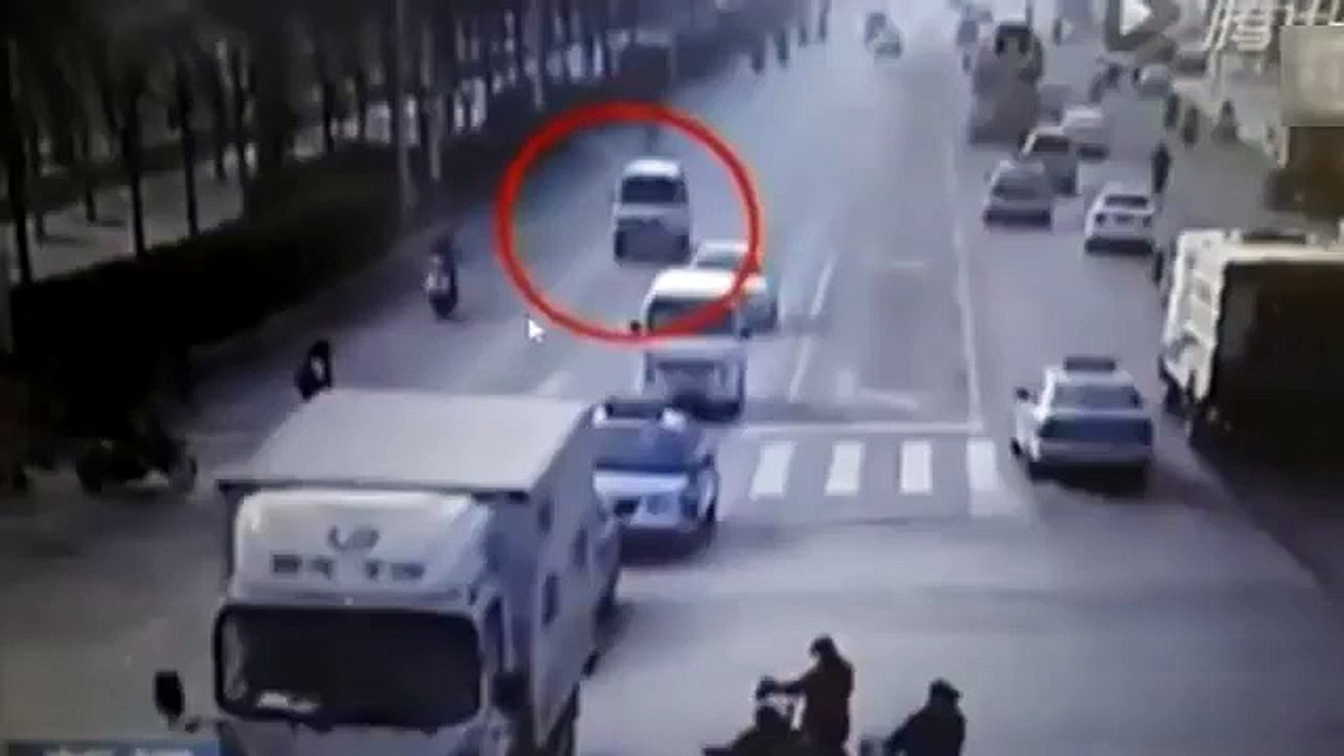China levitating vehicles Two vans and 