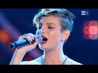 EMMA FITON SANREMON TALENTI I “AMICI” FITON FESTIVALIN E MUZIKES ITALIANE LAJM