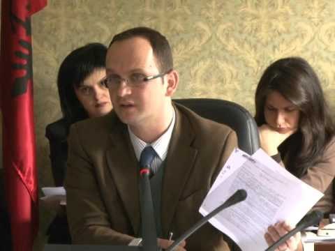 KOMISIONI I INTEGRIMIT DEBATE NE LIDHJE ME VARESINE E INSTAT NGA KRYEMINISTRI LAJM