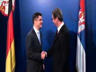 WESTERWELLE NE BEOGRAD RRITET PRESIONI NDAJ SERBISE PER TE NJOHUR KOSOVEN LAJM