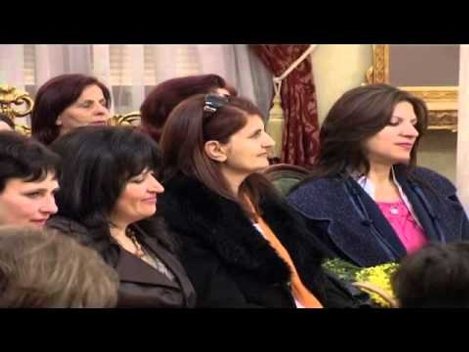 7 MARSI NE PARLAMENT JOZEFINA TOPALLI ÇEL DYERT E KUVENDIT PER MESUESET LAJM