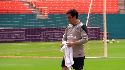 Valence - Gary Neville nommé entraineur !
