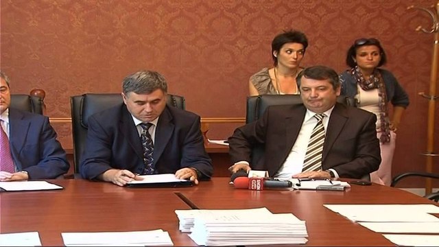 LIRIMI I AMBASADORIT NE OSBE,OPOZITA AKUZON BUSHATIN SE SHKELI KUSHTETUTEN LAJM