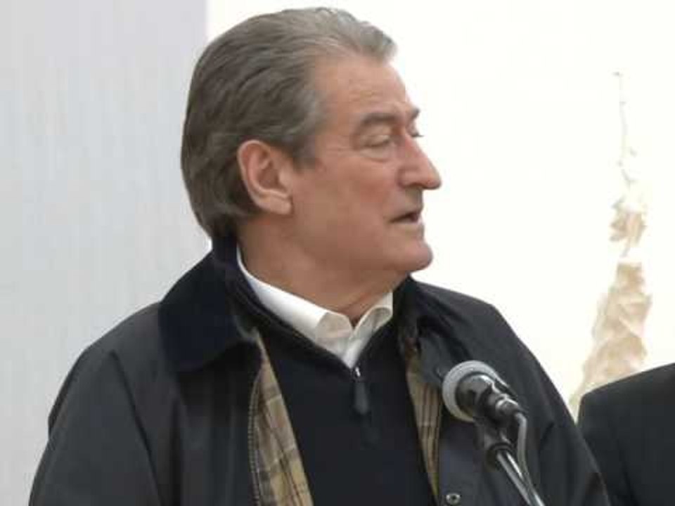 BERISHA PARALAJMERON TE PRISHET SIMBOLI LINDOR I TIRANES ISH PALLATI I KULTURES LAJM