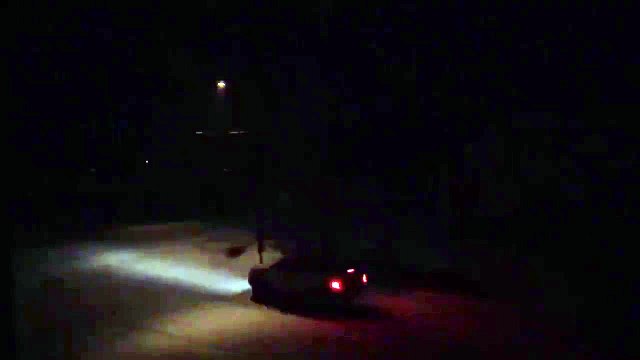 Молния во время снегопада