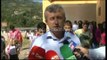 Librazhd, bojkotohet mësimi në Hotolisht; mësuesit në protestë - Top Channel Albania - News - Lajme