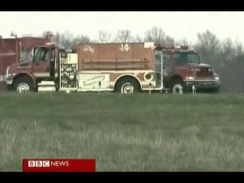 RAST I RRALLE 80 VJEÇARJA UL AVIONIN PASI VDES NE AJER I SHOQI PILOT LAJM