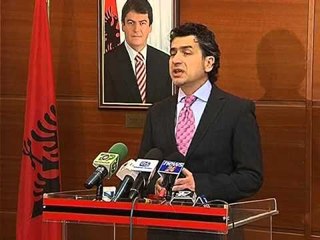 PROCEDIMET E GJYQTAREVE MINISTRI HALIMI ZBUT DENIMIN E KERKUAR NGA KRESHNIK SPAHIU LAJM